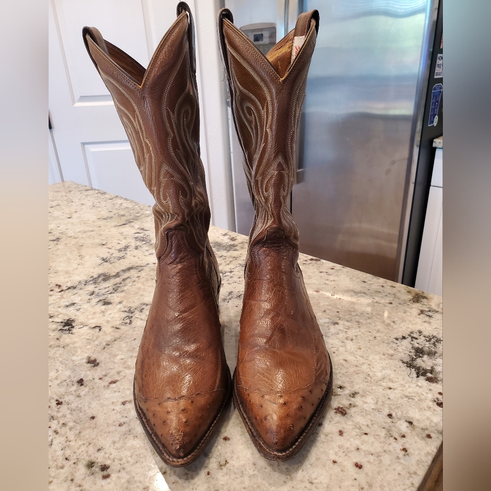 Men's Tony Lama Ostrich Boots, Size 10 1/2 D. Brown. - Picture 3 of 12